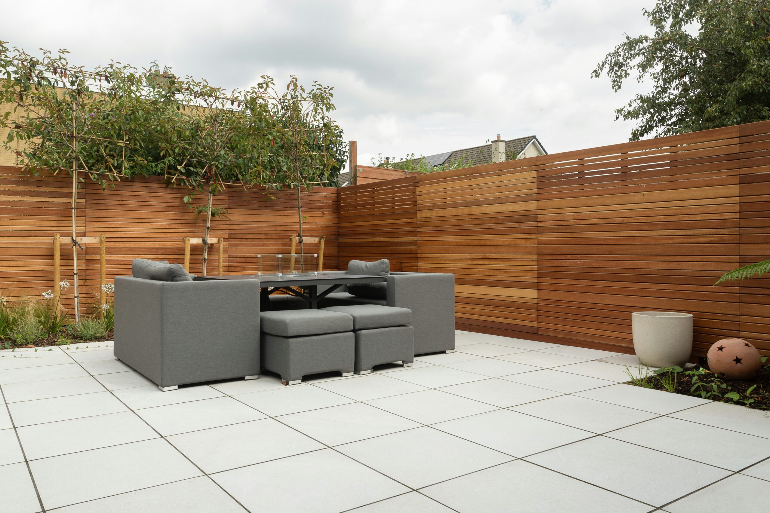 Exterior & Outdoor Living